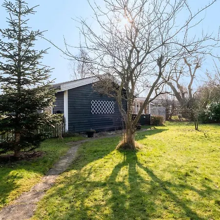 Holiday home Awesome In With Kitchen